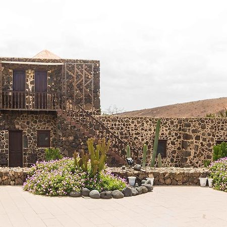 Hotel Rural Restaurante Mahoh Villaverde  Exterior foto